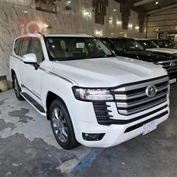 تويوتا لاندكروزر